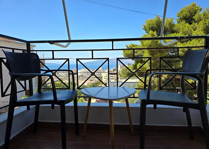 Lovely 1-bedroom Unit With Free Parking On Premises 아파트 Sarandë