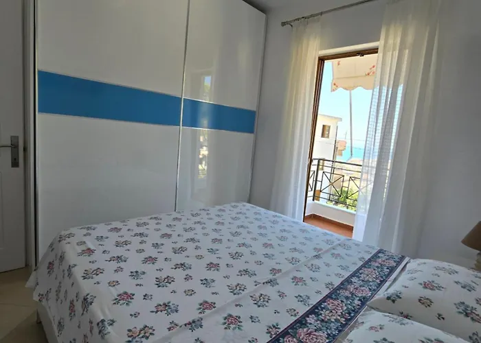 아파트 Lovely 1-bedroom Unit With Free Parking On Premises